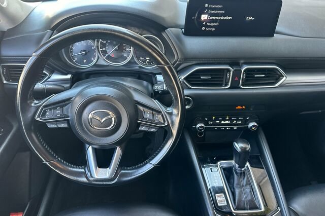 Used 2021 MAZDA CX-5 Touring image 17
