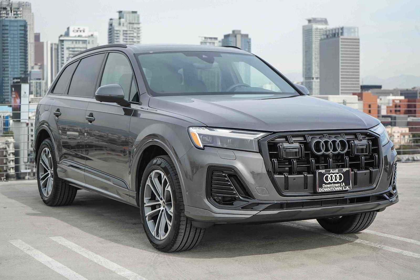 New 2026 Audi Q7 2.0T Premium image 3