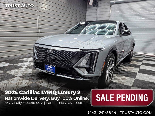 Used 2024 Cadillac Lyriq Luxury AWD/4WD image 1