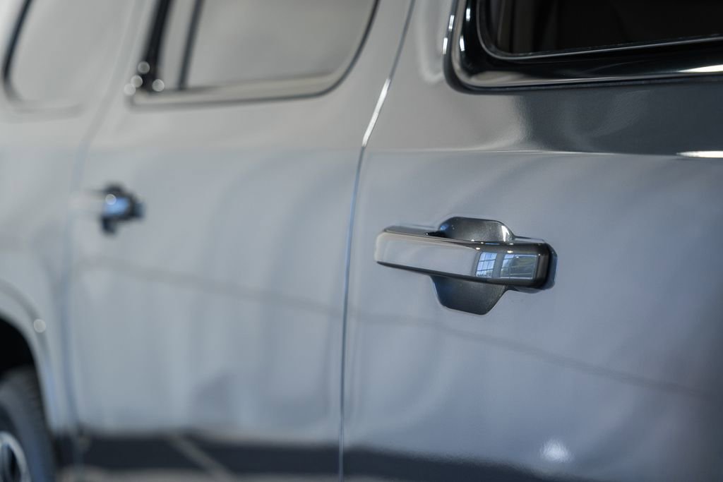 New 2026 Jeep Grand Wagoneer L 4WD image 17