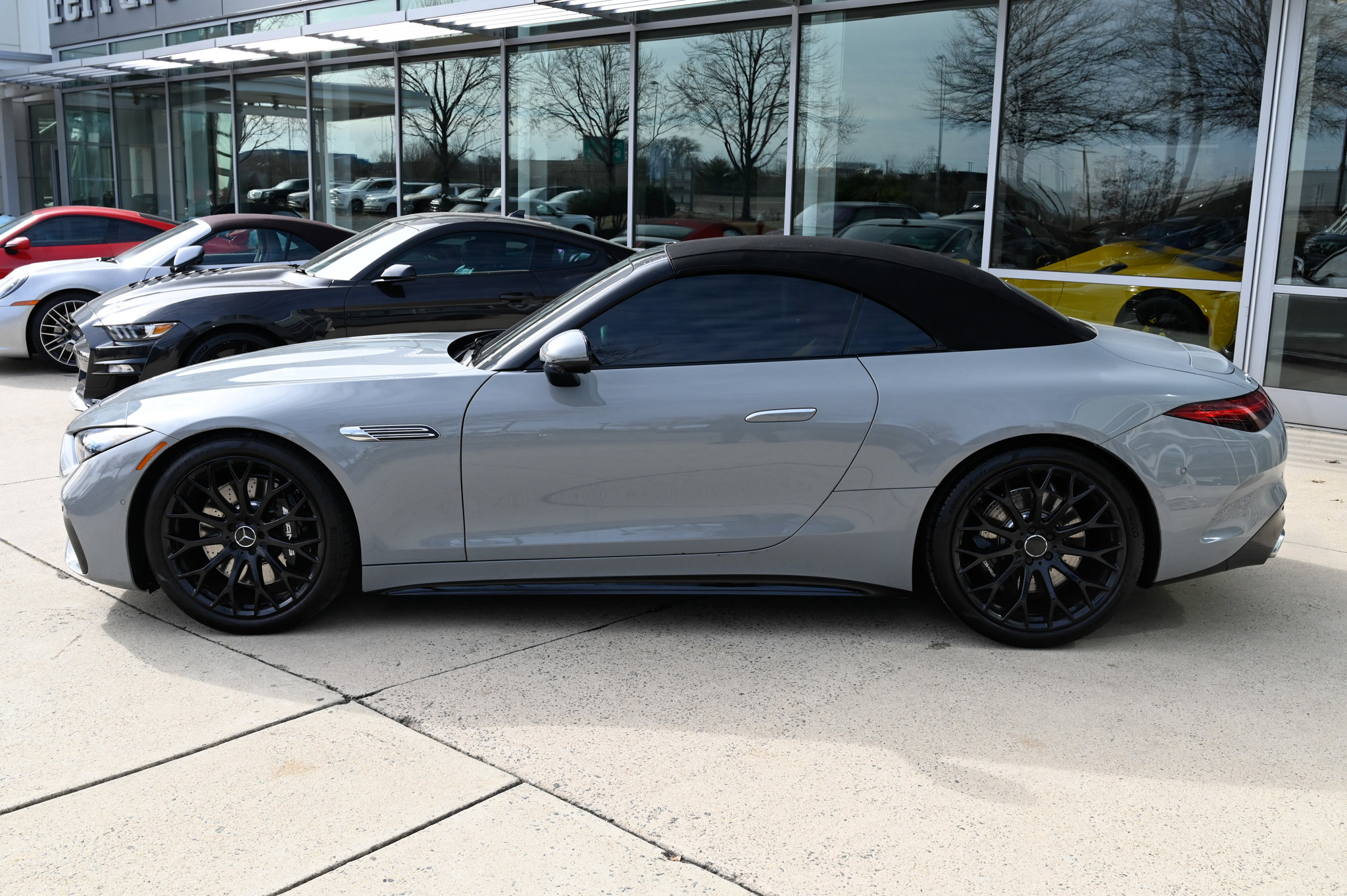 Used 2024 Mercedes-Benz SL 63 AMG 4MATIC image 7