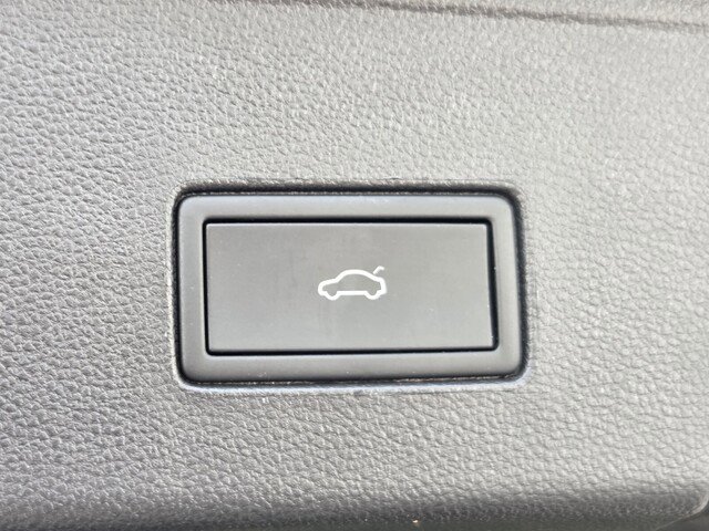 Used 2023 Volkswagen Atlas Cross Sport SEL R-Line image 27