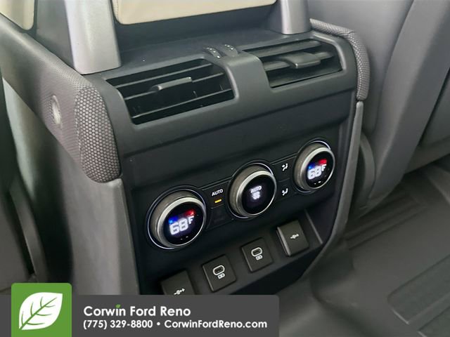 Used 2021 Land Rover Defender 110 X-Dynamic HSE AWD/4WD image 25