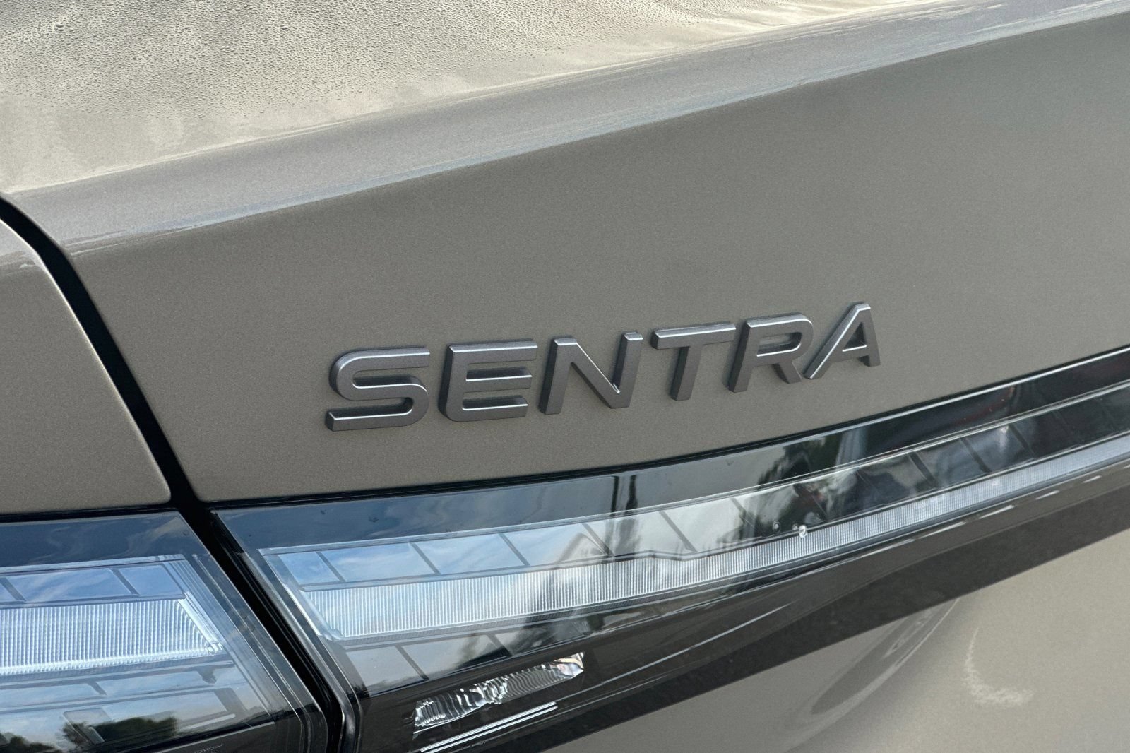 New 2026 Nissan Sentra SV w/ SV Convenience Package FWD image 32