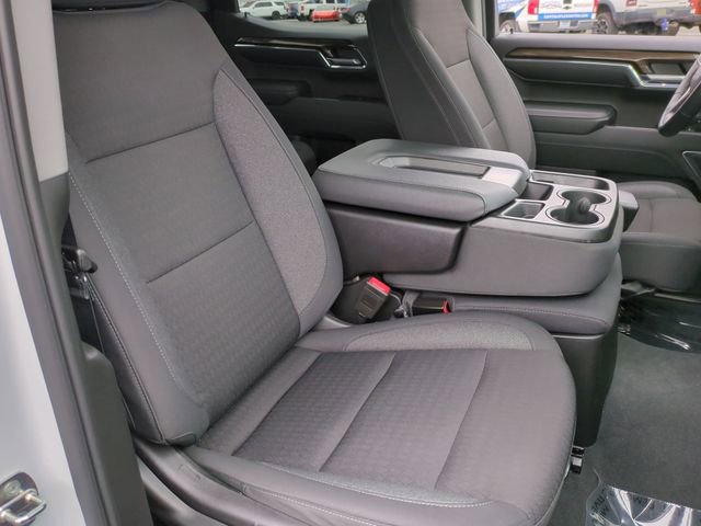 Used 2024 Chevrolet Silverado 1500 LT image 24