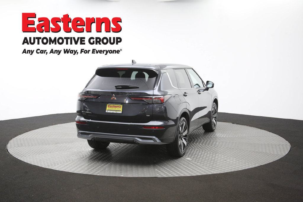 Used 2025 Mitsubishi Outlander SE FWD image 41