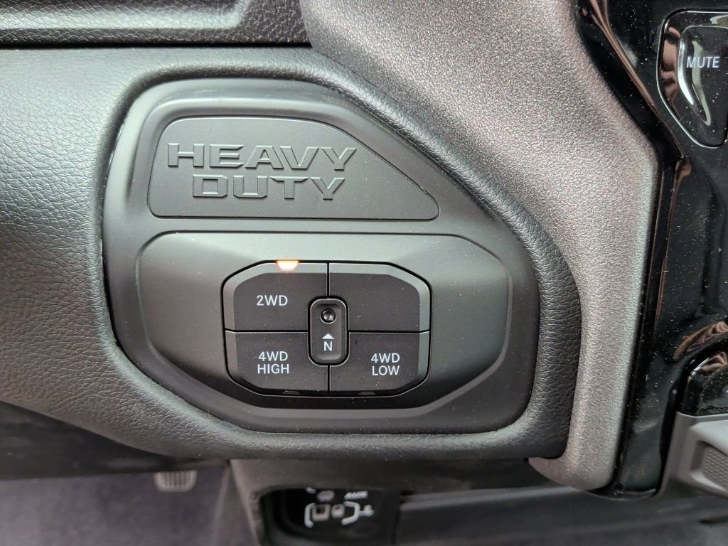 New 2026 RAM 2500 Tradesman AWD/4WD image 29