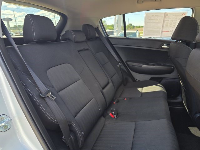 Used 2020 Kia Sportage LX AWD/4WD image 13
