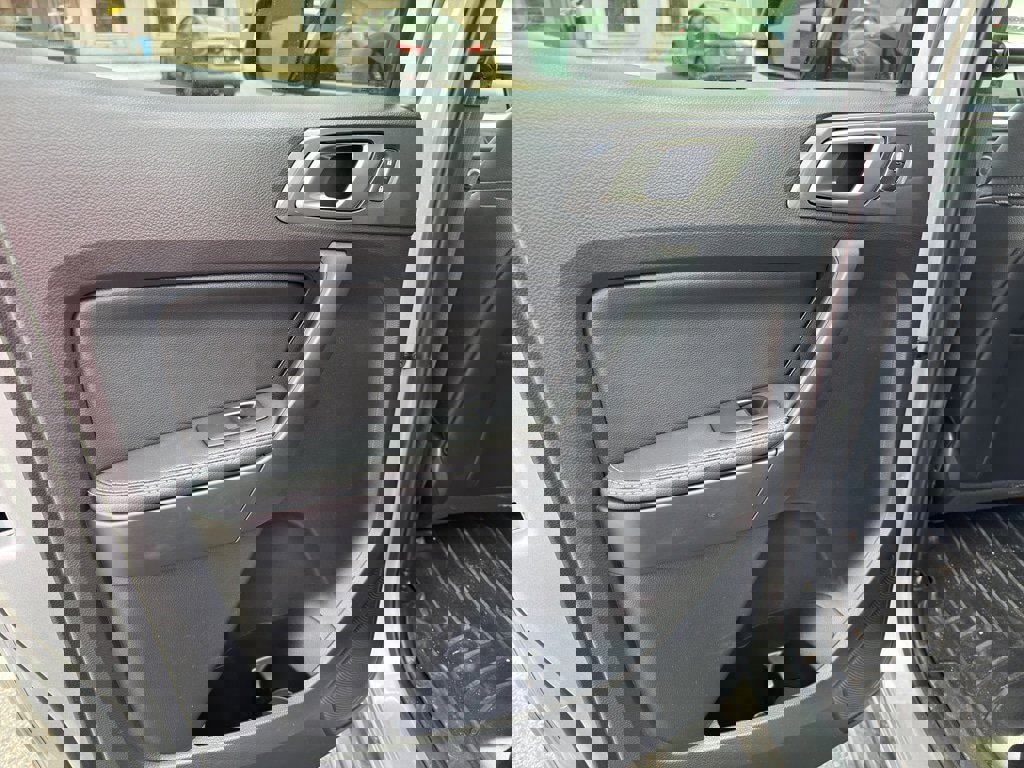 Used 2020 Ford Ranger Lariat w/ Equipment Group 501A Mid image 16