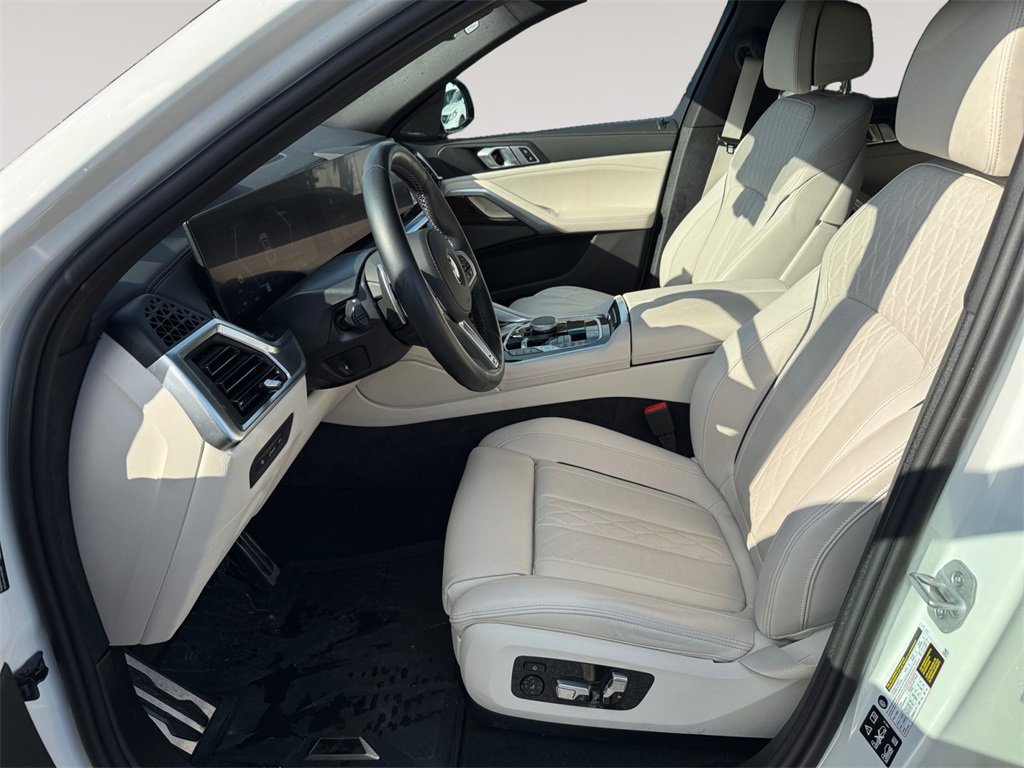 Certified 2025 BMW X6 M60i image 2
