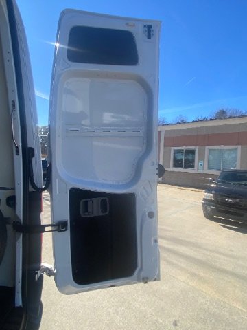 Used 2016 Freightliner Sprinter 3500 image 12