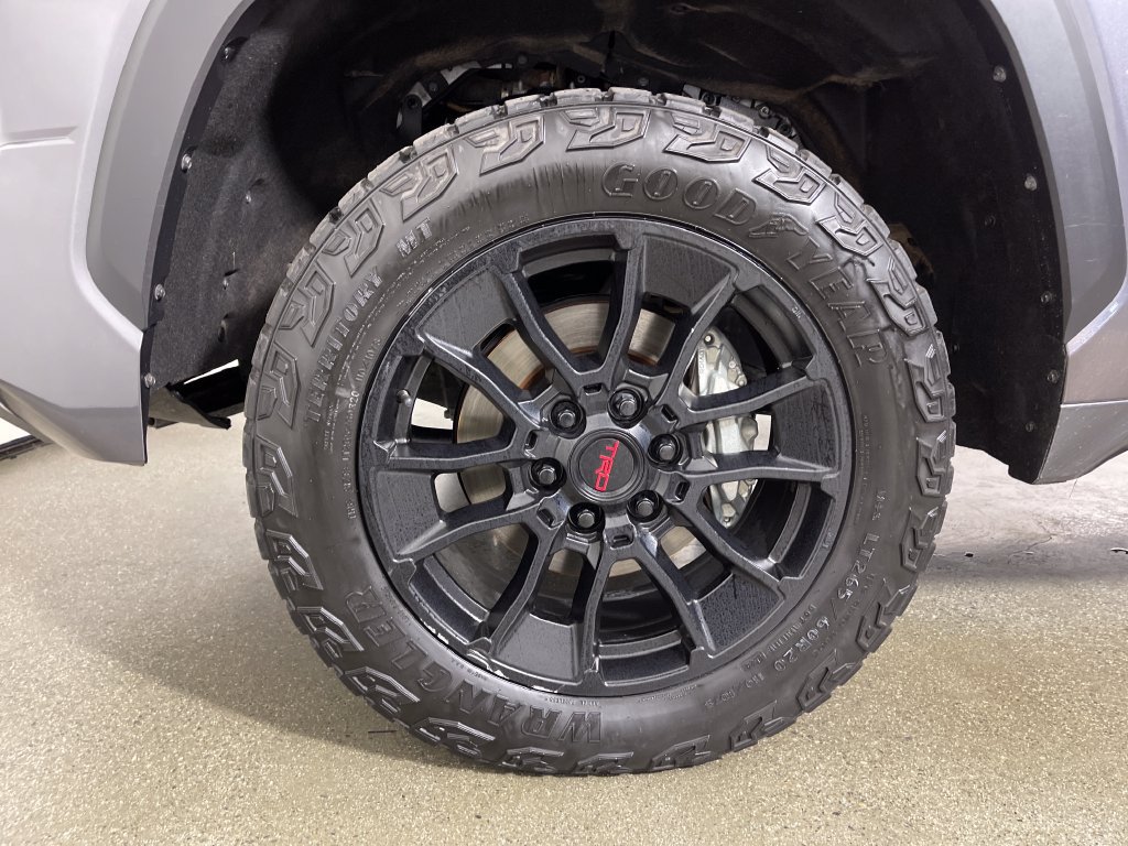 Certified 2023 Toyota Tundra SR5 AWD/4WD image 11