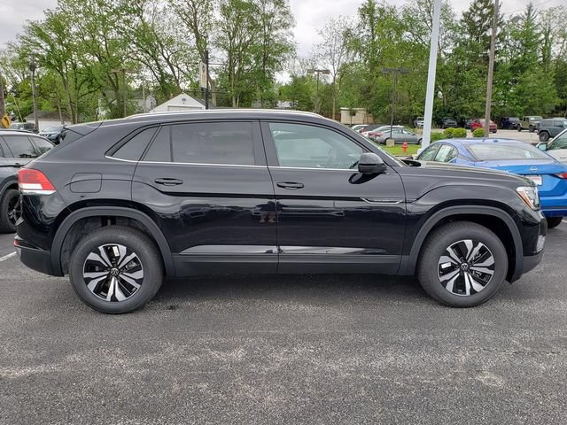 New 2026 Volkswagen Atlas Cross Sport SE AWD/4WD image 2