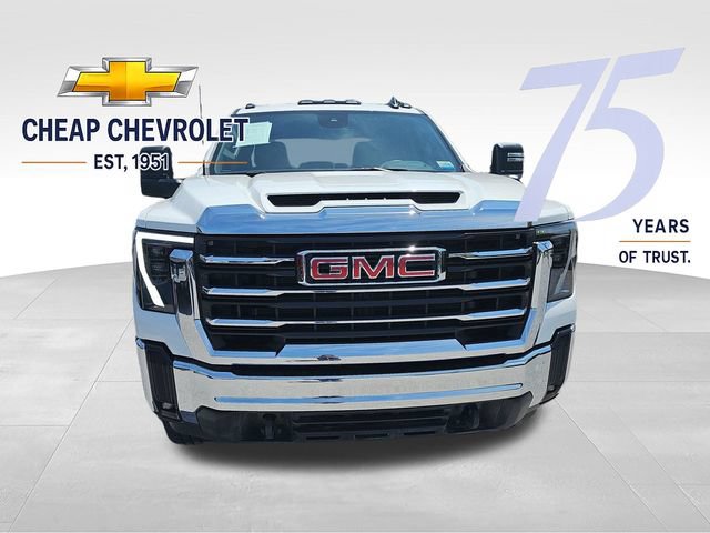 Used 2024 GMC Sierra 3500 SLE w/ SLE Convenience Package AWD/4WD image 8
