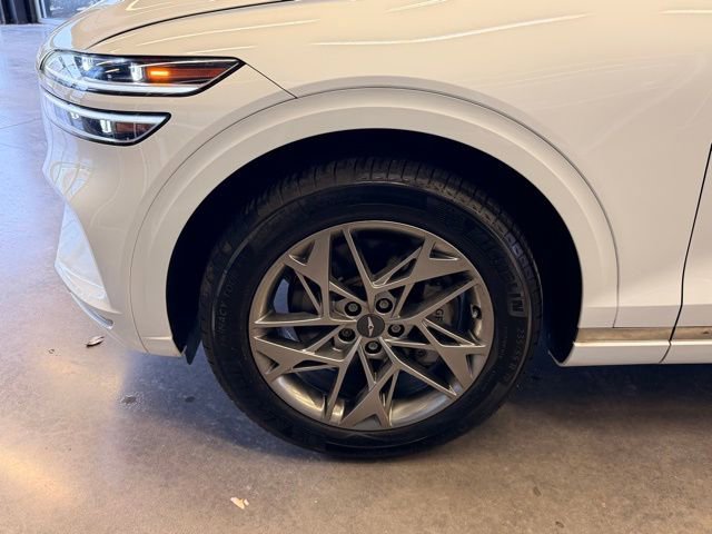 Used 2024 Genesis GV70 2.5T Select w/ Select Package image 24