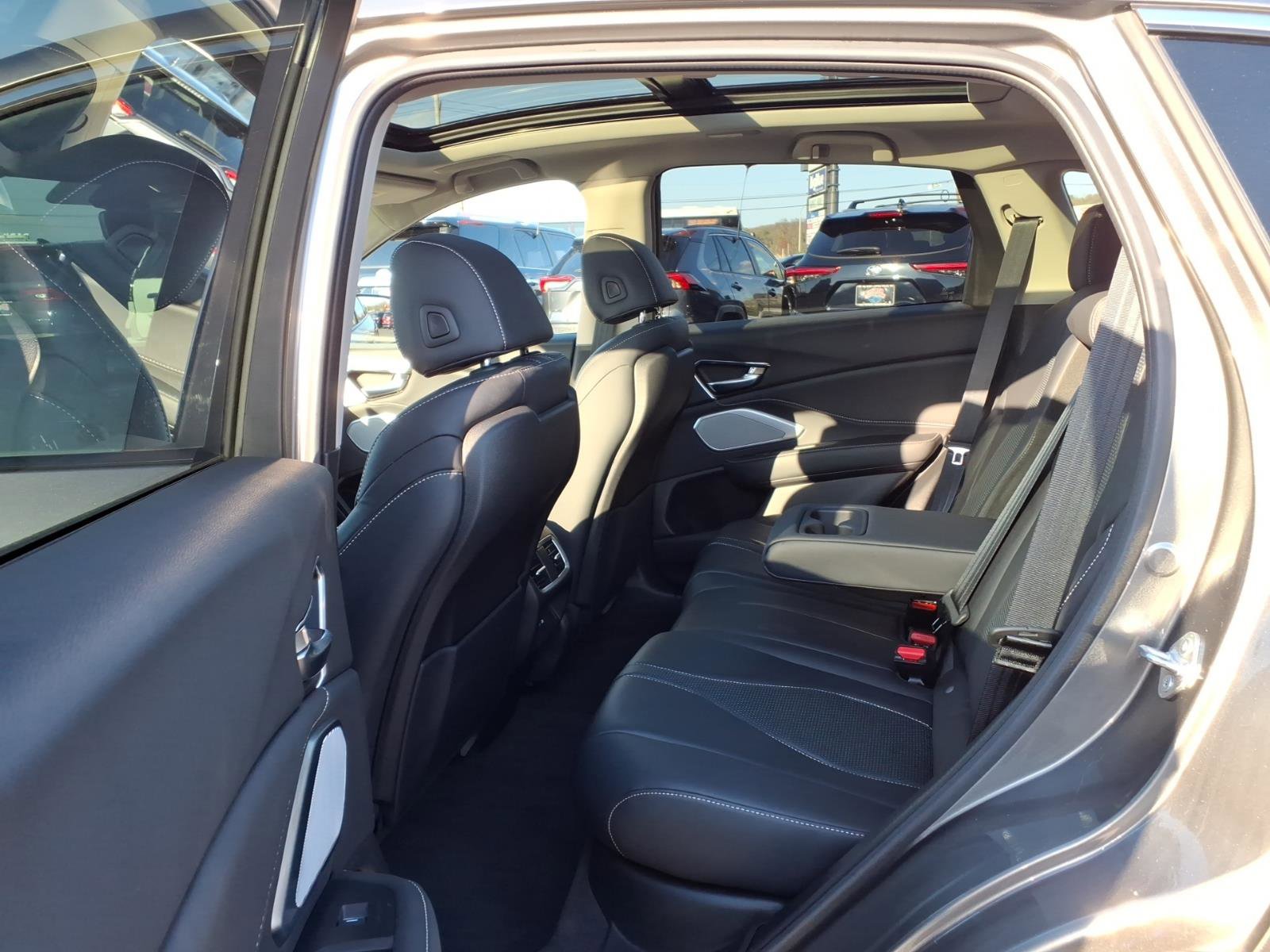 Used 2024 Acura RDX SH-AWD w/ Technology Package image 14