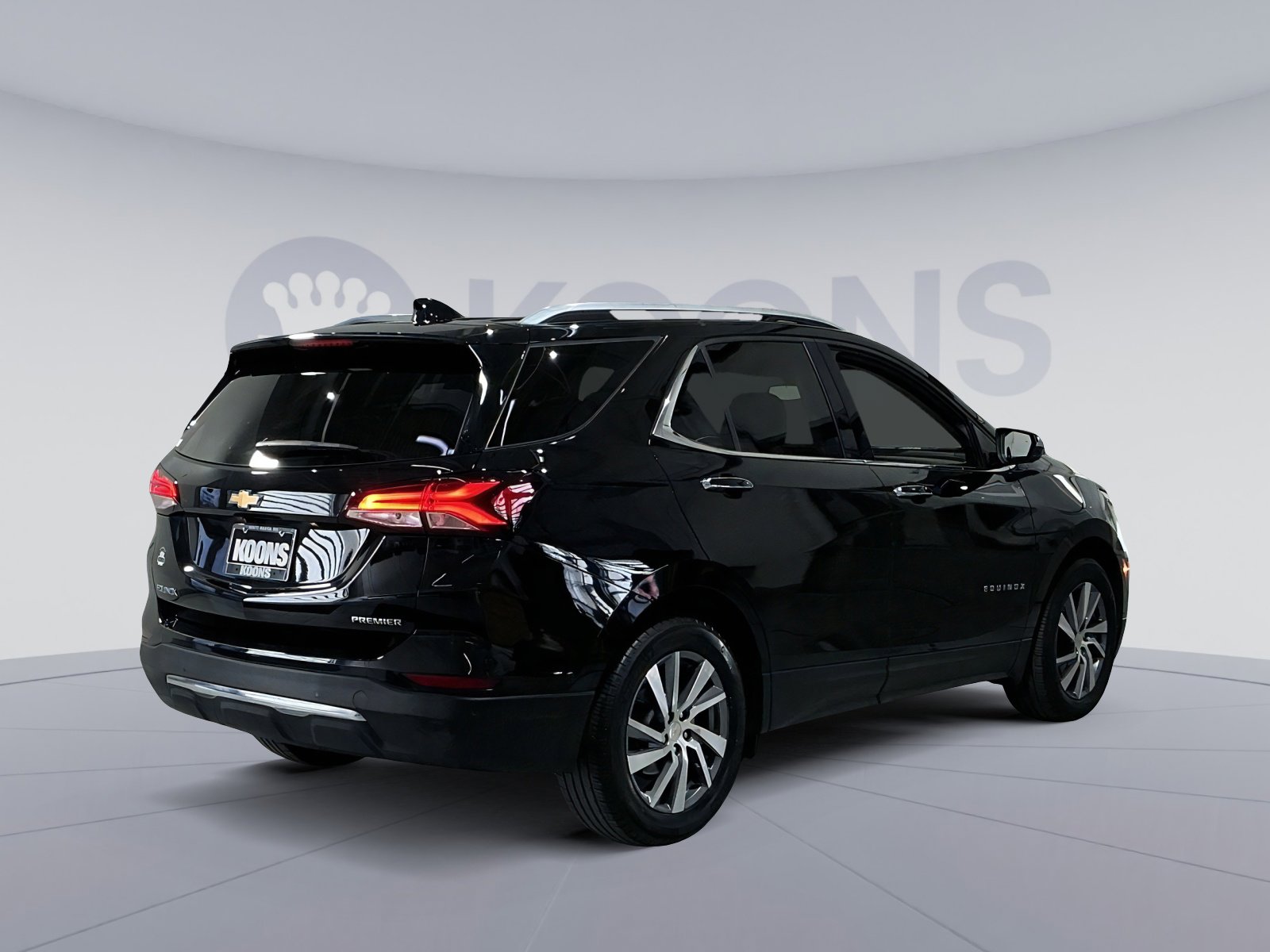 Used 2022 Chevrolet Equinox Premier image 16