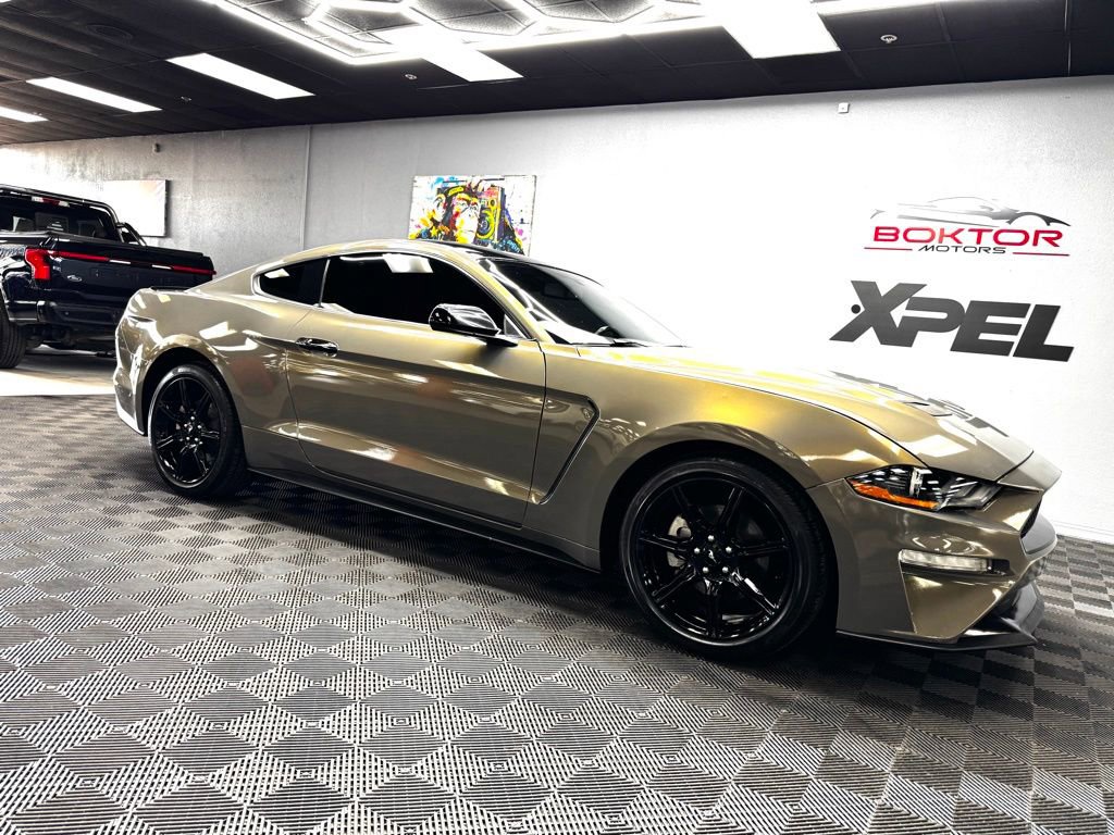 Used 2020 Ford Mustang Coupe w/ Equipment Group 101A image 2