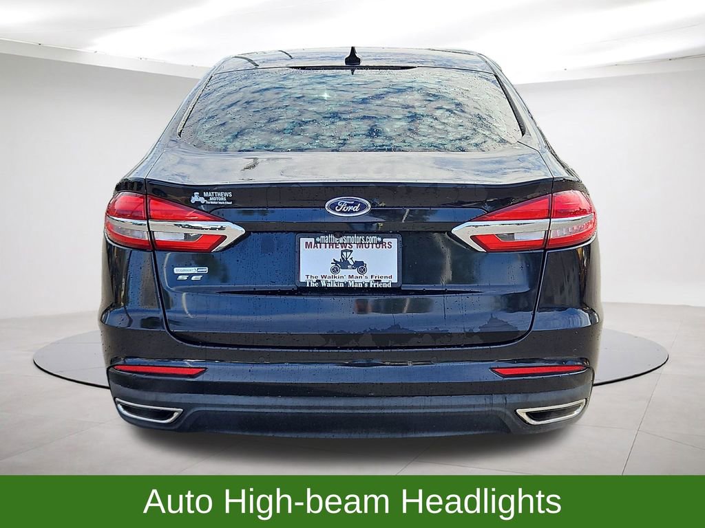 Used 2020 Ford Fusion SE image 6