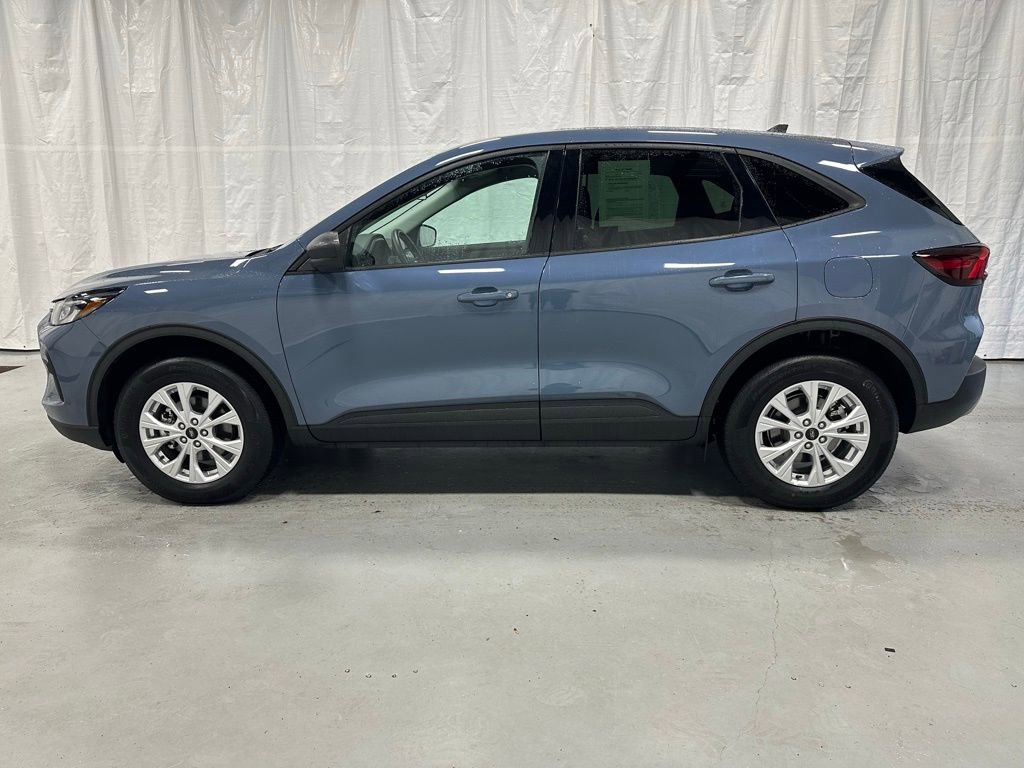 Used 2025 Ford Escape Active image 4