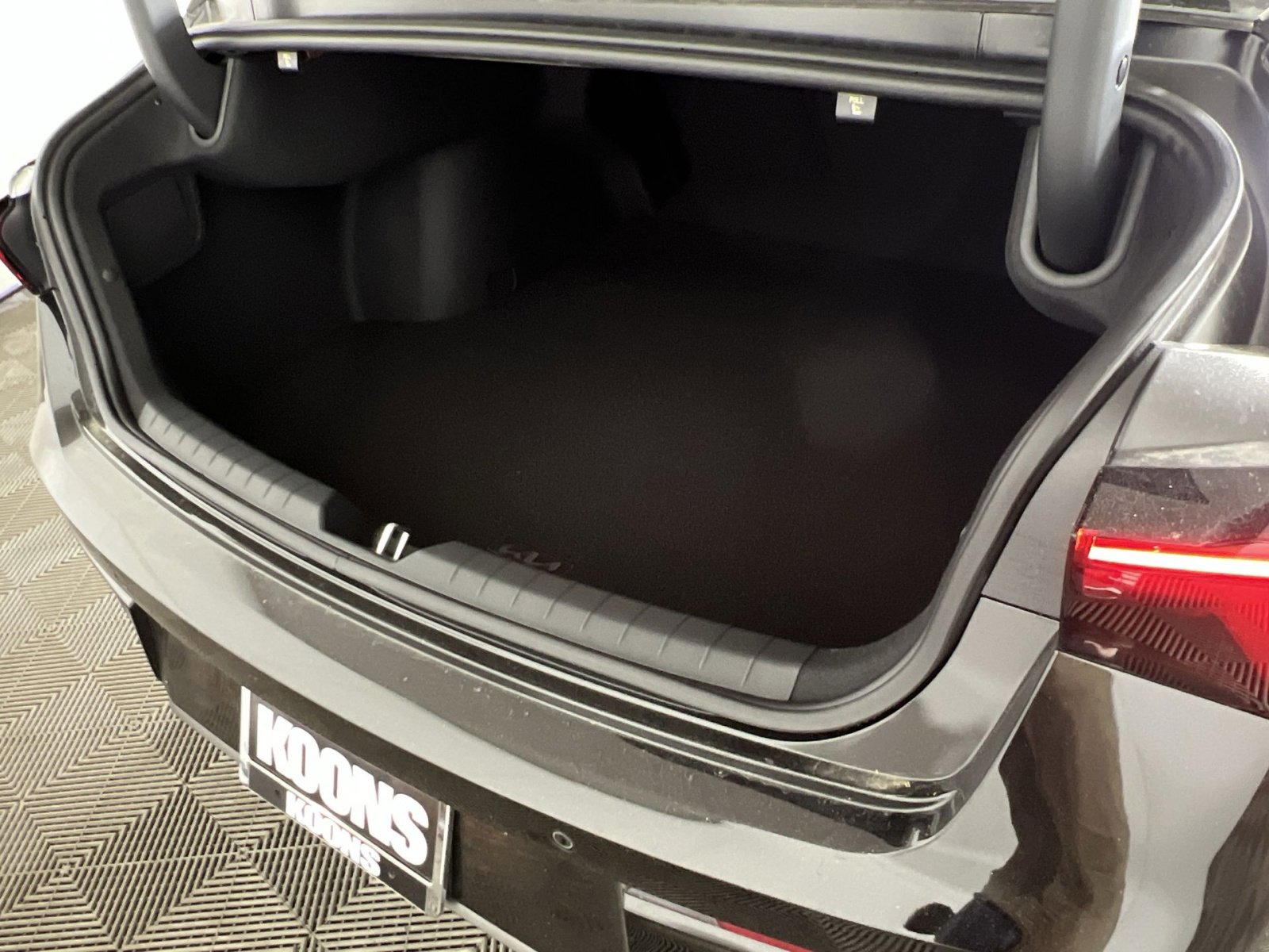 New 2026 Kia K5 GT image 24