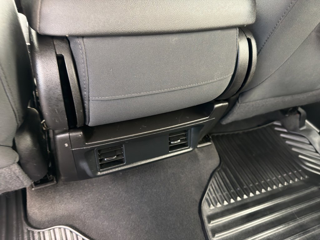 Used 2020 Chevrolet Silverado 1500 LT image 13