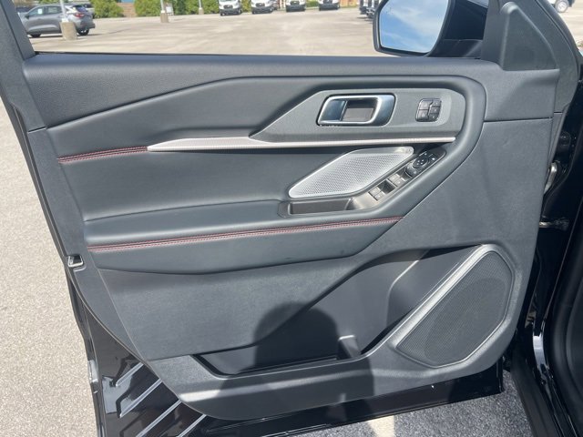 New 2025 Ford Explorer ST image 11