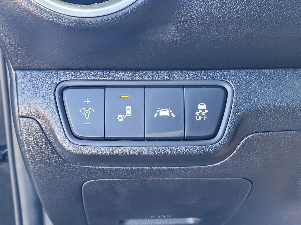 Used 2021 Kia Forte GT image 25