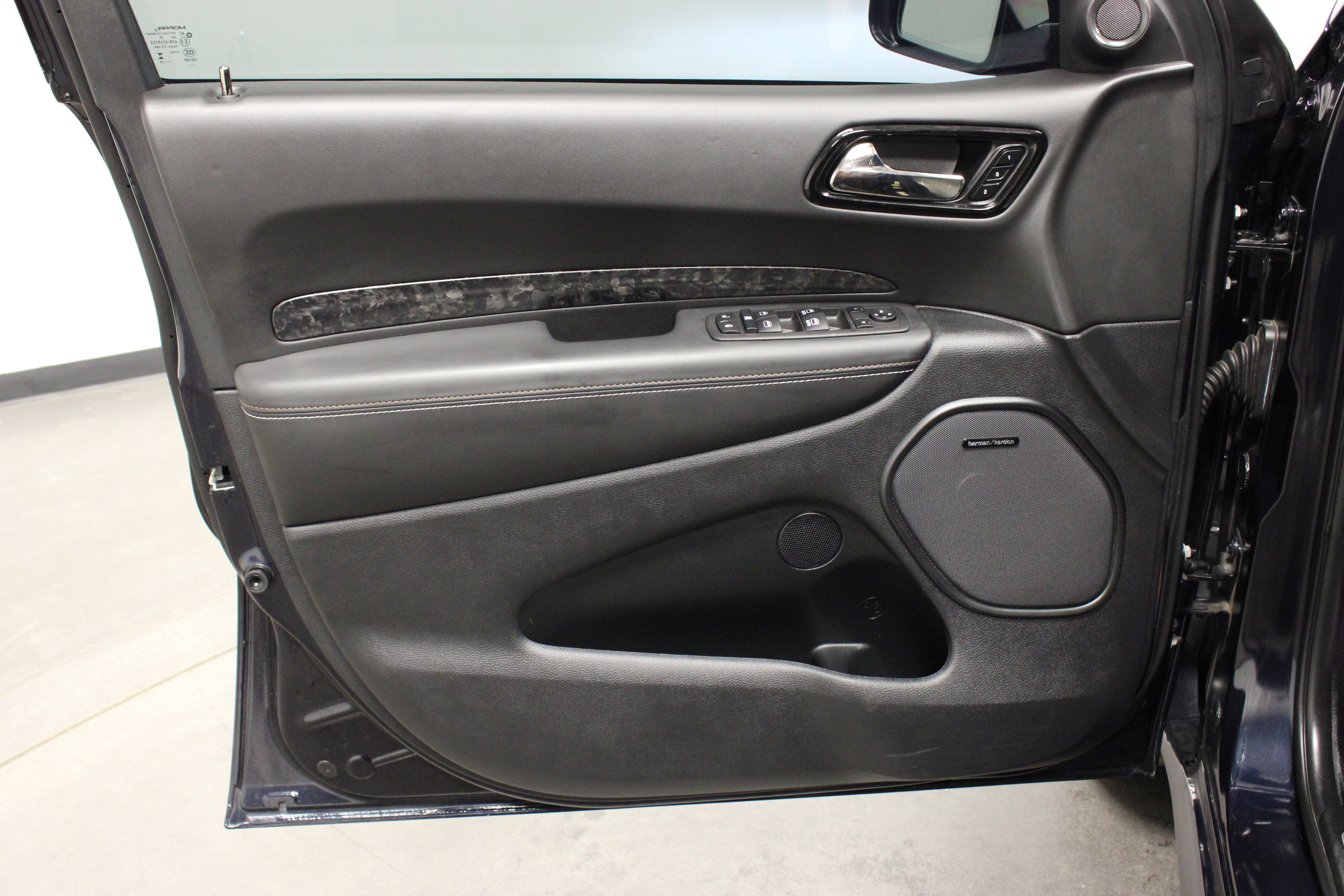 Used 2025 Dodge Durango SRT Hellcat AWD/4WD image 21