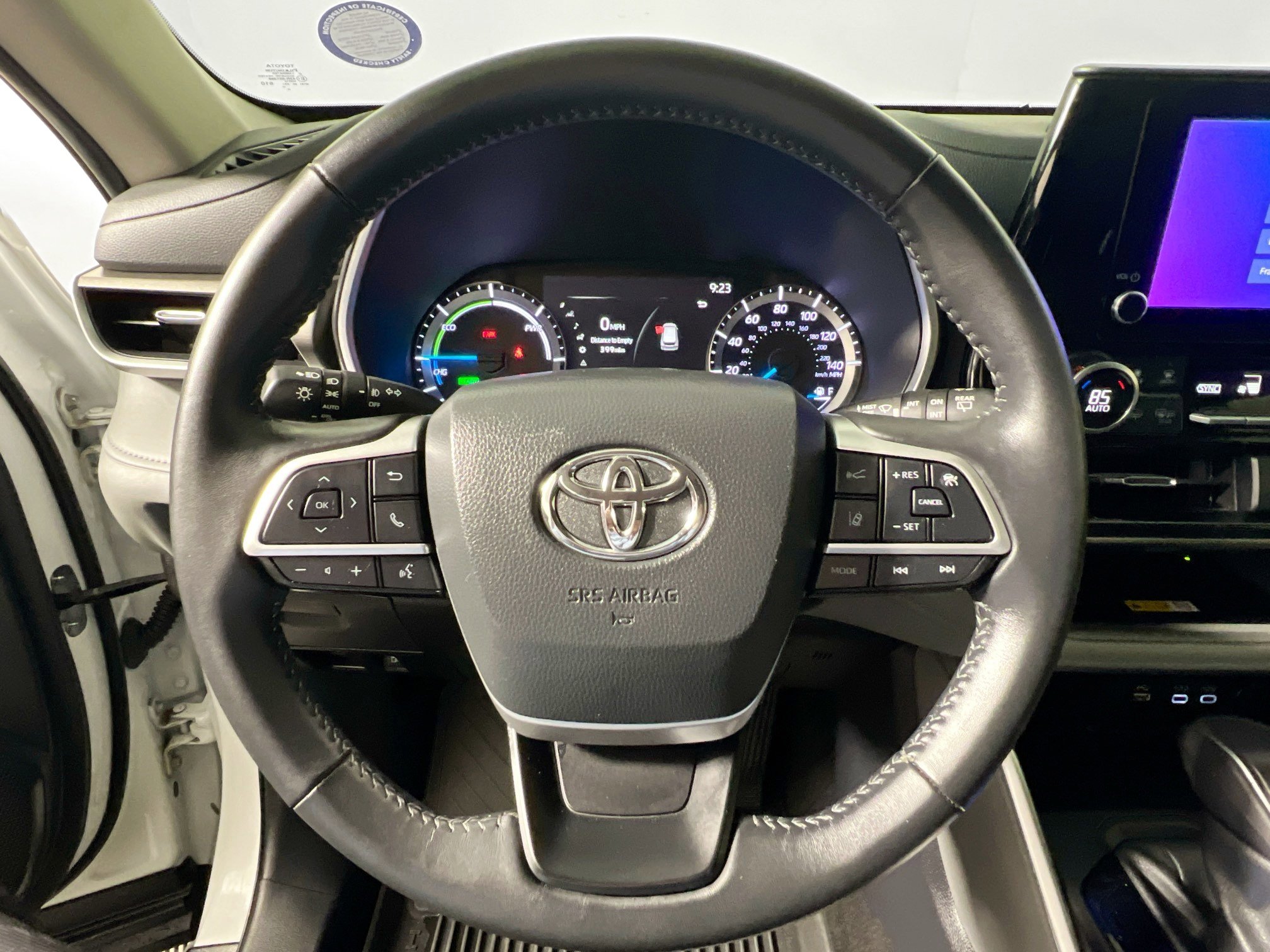 Used 2024 Toyota Highlander XLE image 17