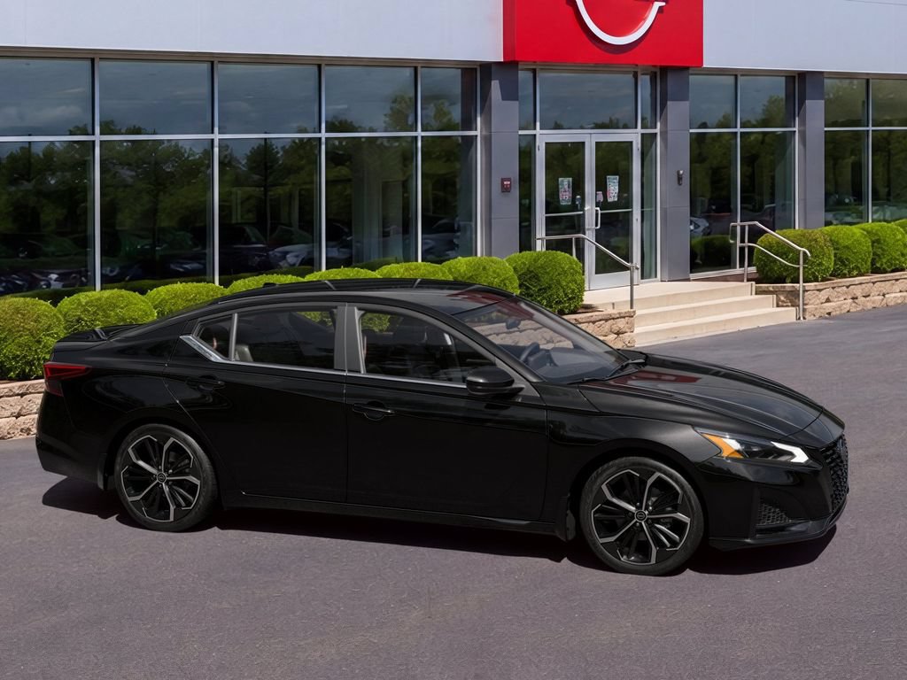 New 2026 Nissan Altima 2.5 SR AWD/4WD image 13