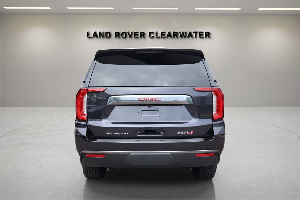 Used 2024 GMC Yukon XL AT4 w/ AT4 Premium Package AWD/4WD image 4