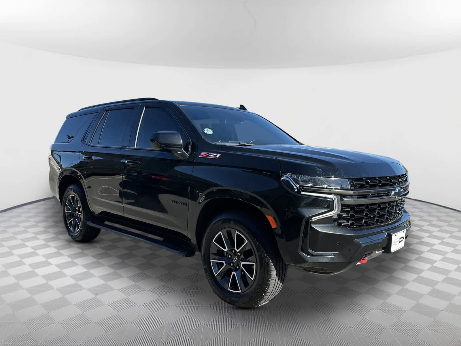 Used 2022 Chevrolet Tahoe Z71 image 1