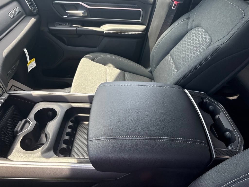 New 2026 RAM 1500 Big Horn AWD/4WD image 28