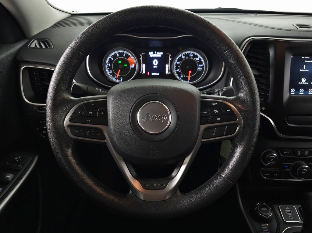 Used 2019 Jeep Cherokee Latitude w/ Popular Appearance Group image 18