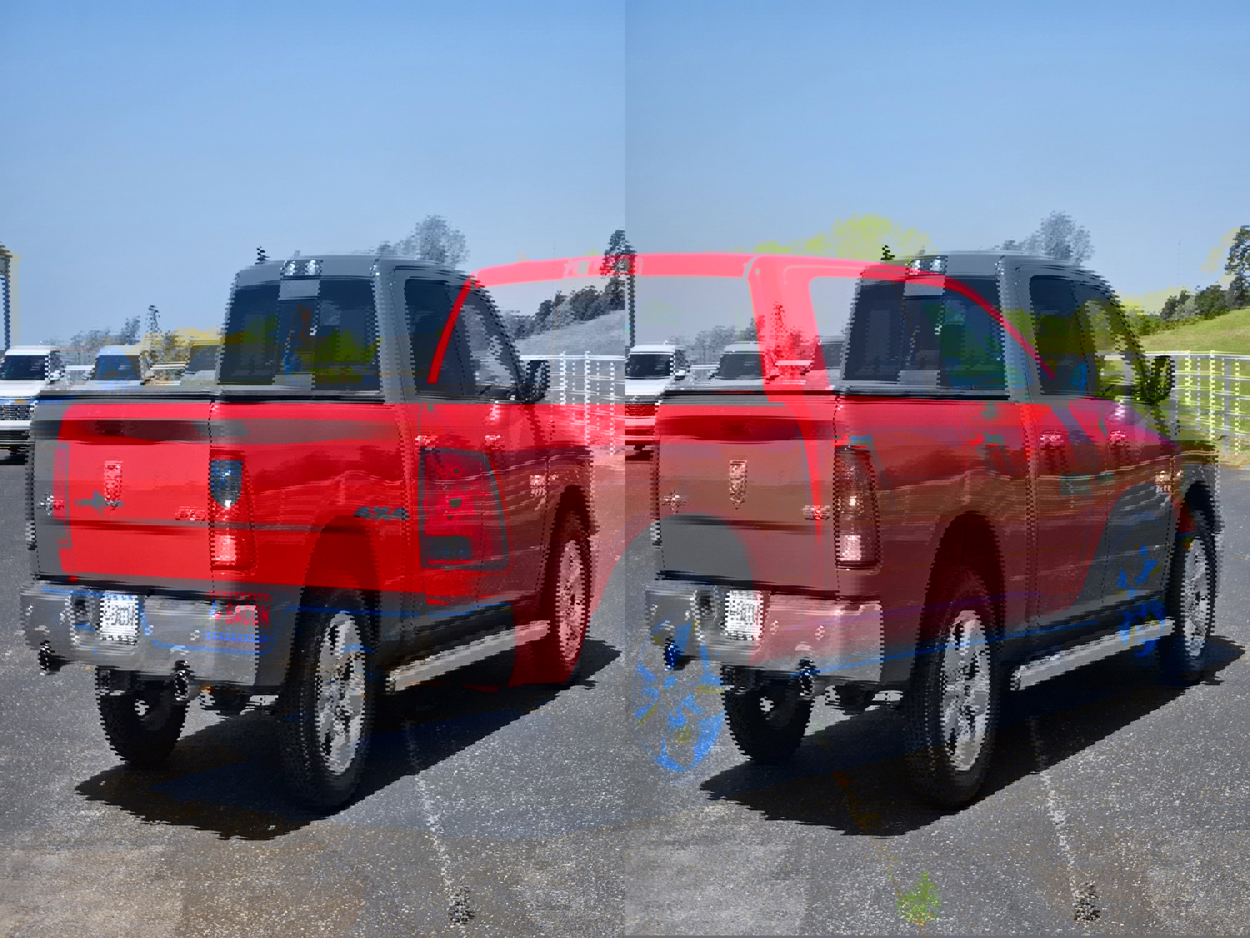 Used 2015 RAM 1500 Lone Star image 4