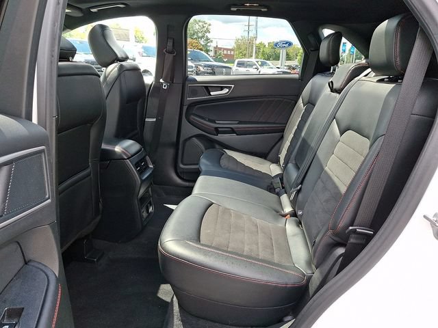 Certified 2024 Ford Edge ST-Line AWD/4WD image 12