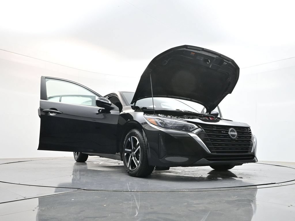 Used 2024 Nissan Sentra SV FWD image 40