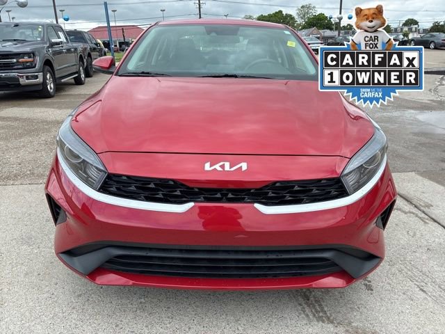 Used 2024 Kia Forte LXS w/ LXS Technology Package FWD image 2