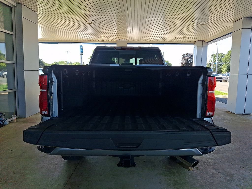 Certified 2025 Chevrolet Silverado 2500 High Country w/ Technology Package AWD/4WD image 29