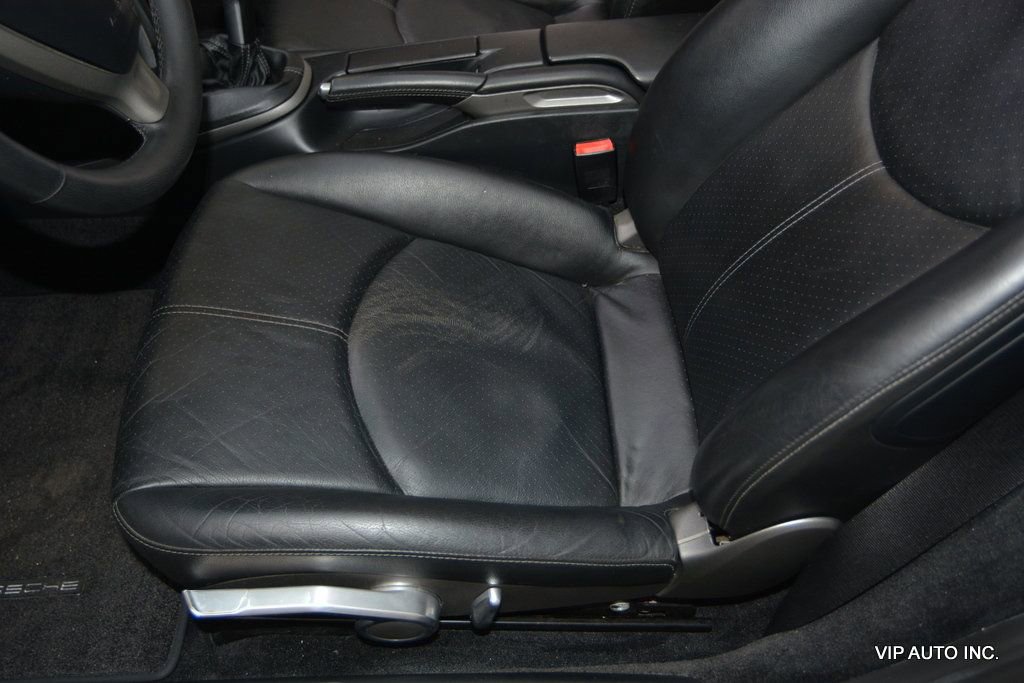 Used 2005 Porsche Boxster image 21