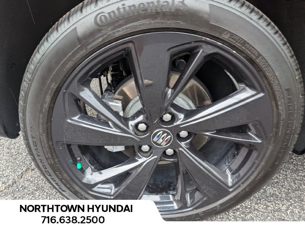 Used 2025 Buick Envision Sport Touring AWD/4WD image 39