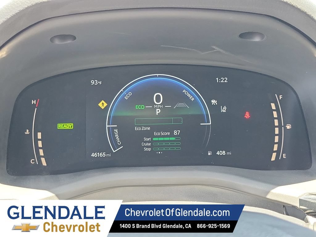 Used 2025 Toyota Camry LE FWD image 32