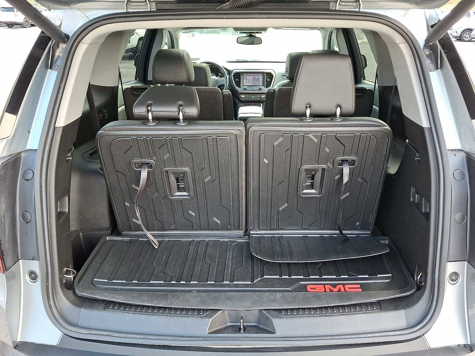 Used 2023 GMC Acadia AT4 w/ Technology Package image 29