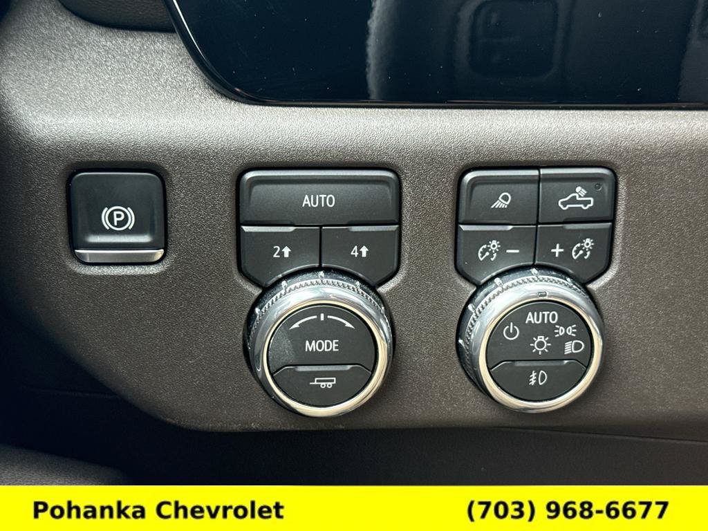Certified 2026 GMC Sierra 1500 SLT AWD/4WD image 16