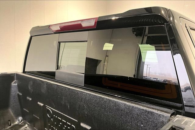 Used 2021 GMC Sierra 1500 AT4 w/ AT4 Value Package image 42