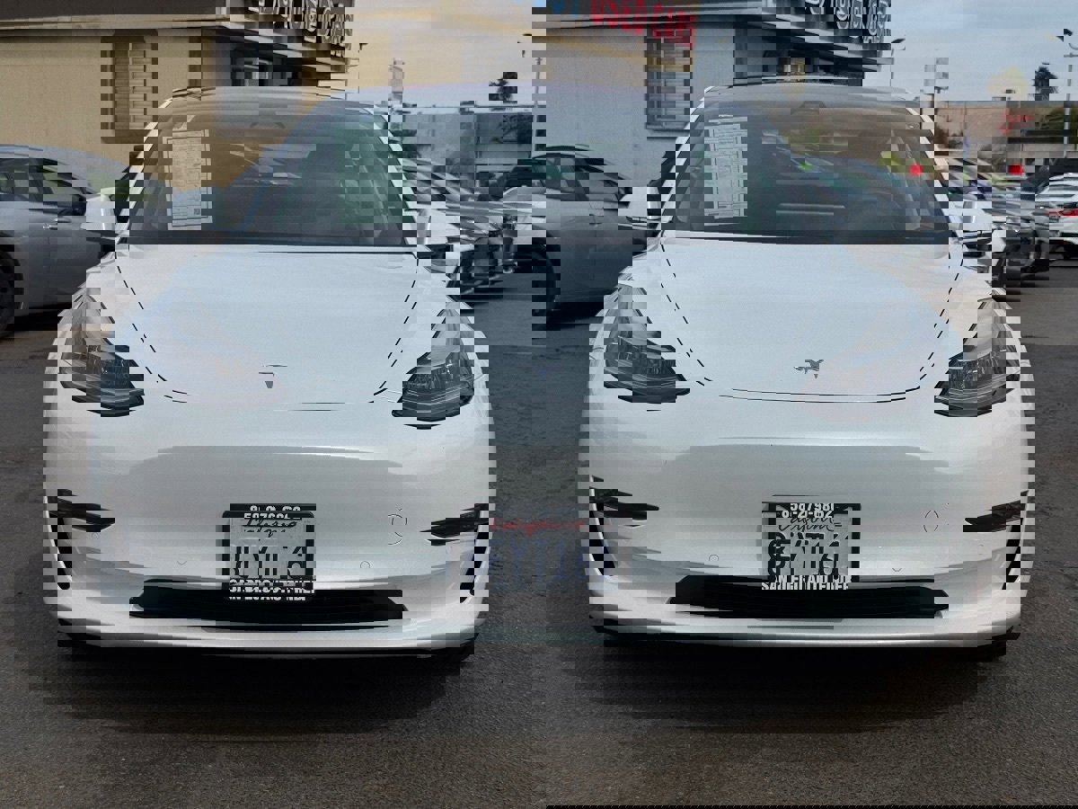 Used 2018 Tesla Model 3 Long Range image 6