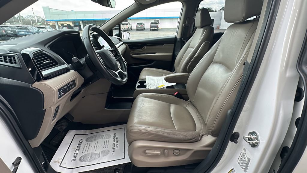 Used 2021 Honda Odyssey Touring image 10