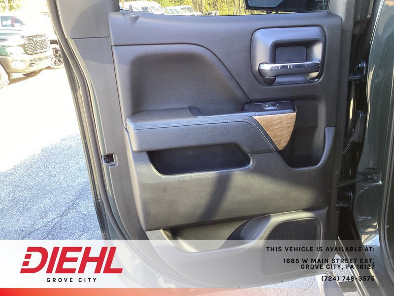 Used 2018 Chevrolet Silverado 1500 LTZ w/ LTZ Plus Package AWD/4WD image 15