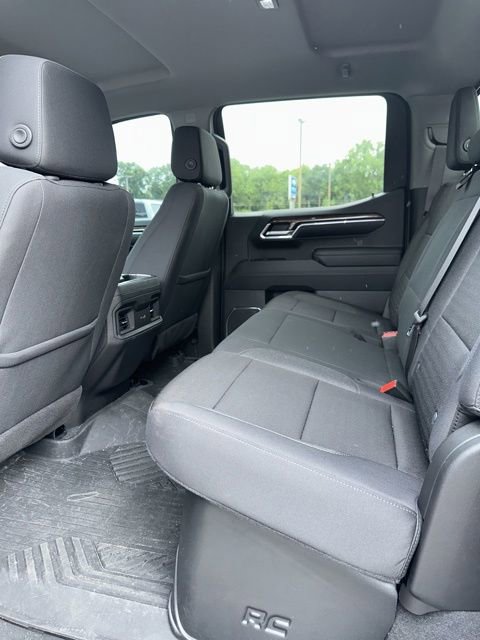 Used 2024 Chevrolet Silverado 1500 LT Trail Boss w/ Convenience Package II AWD/4WD image 17